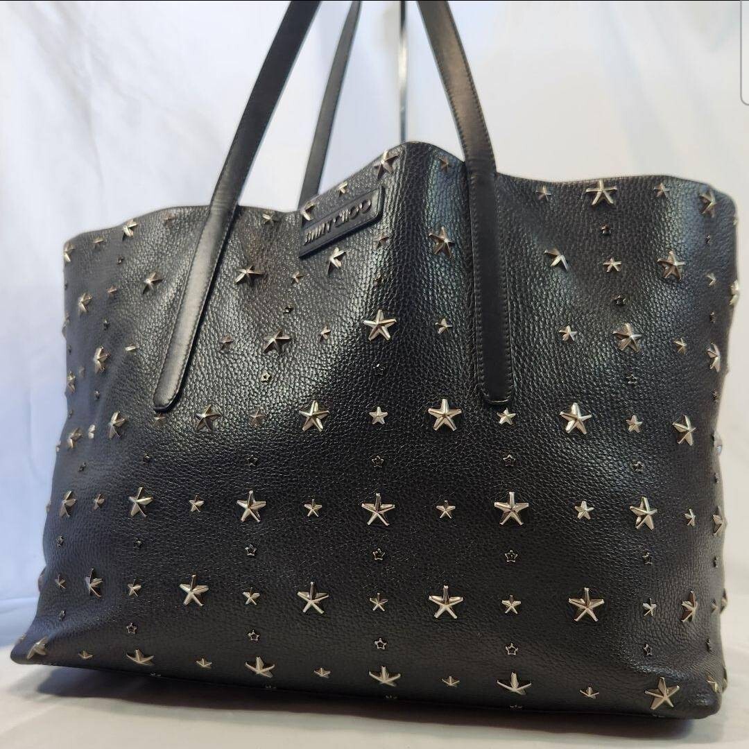 1円《美品》JIMMY CHOO ジミーチュウ ピムリコ トートバッグ ハンド スターエンボス 迷彩裏地 レザー 本革 ブラック 黒 A4 大容量 メンズ