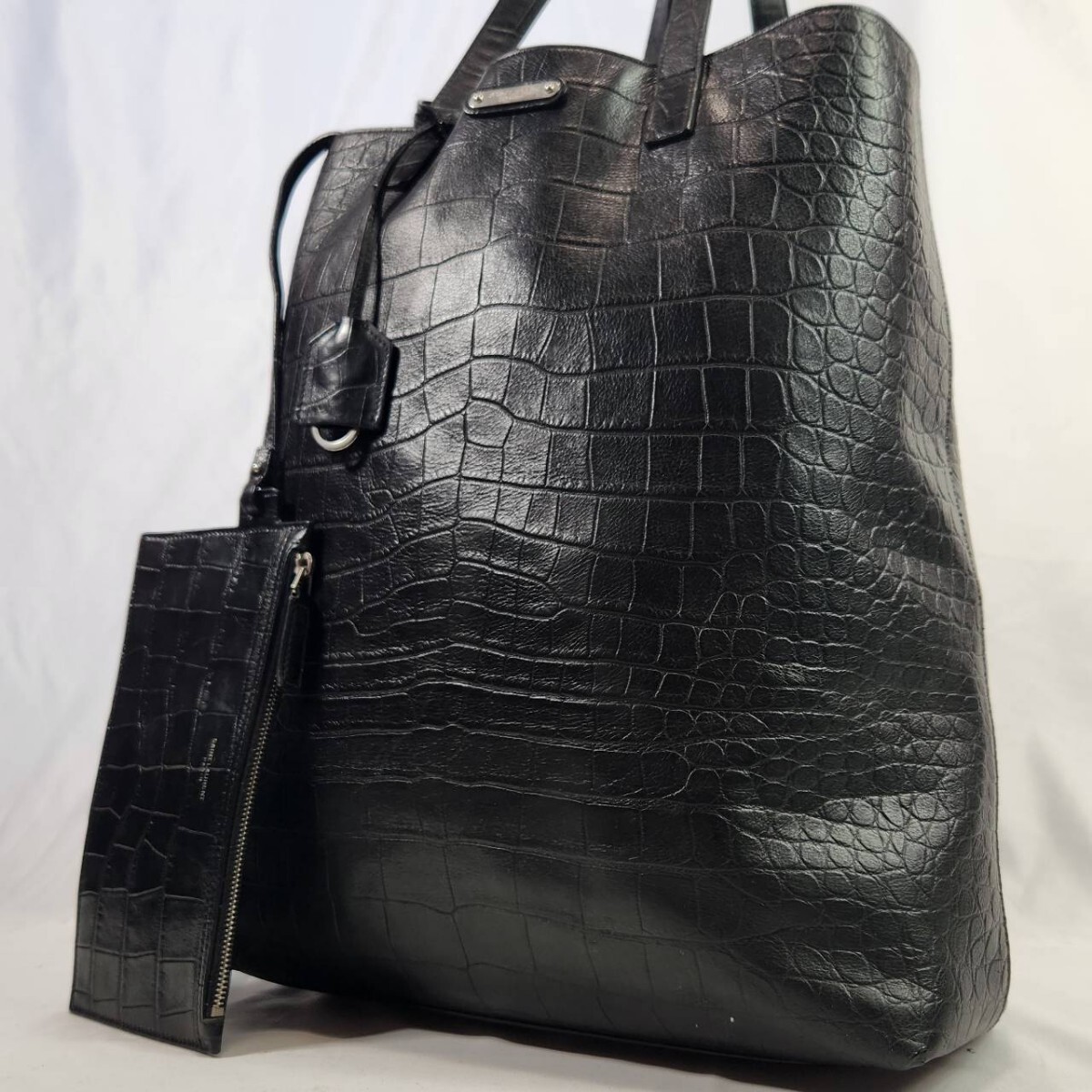 SAINT LAURENT サンローラン クロコ型押し トートバッグ ハンド ビジネス 肩掛け A4可 チャーム ロゴ刻印 レザー メンズ ブラック ポーチ付