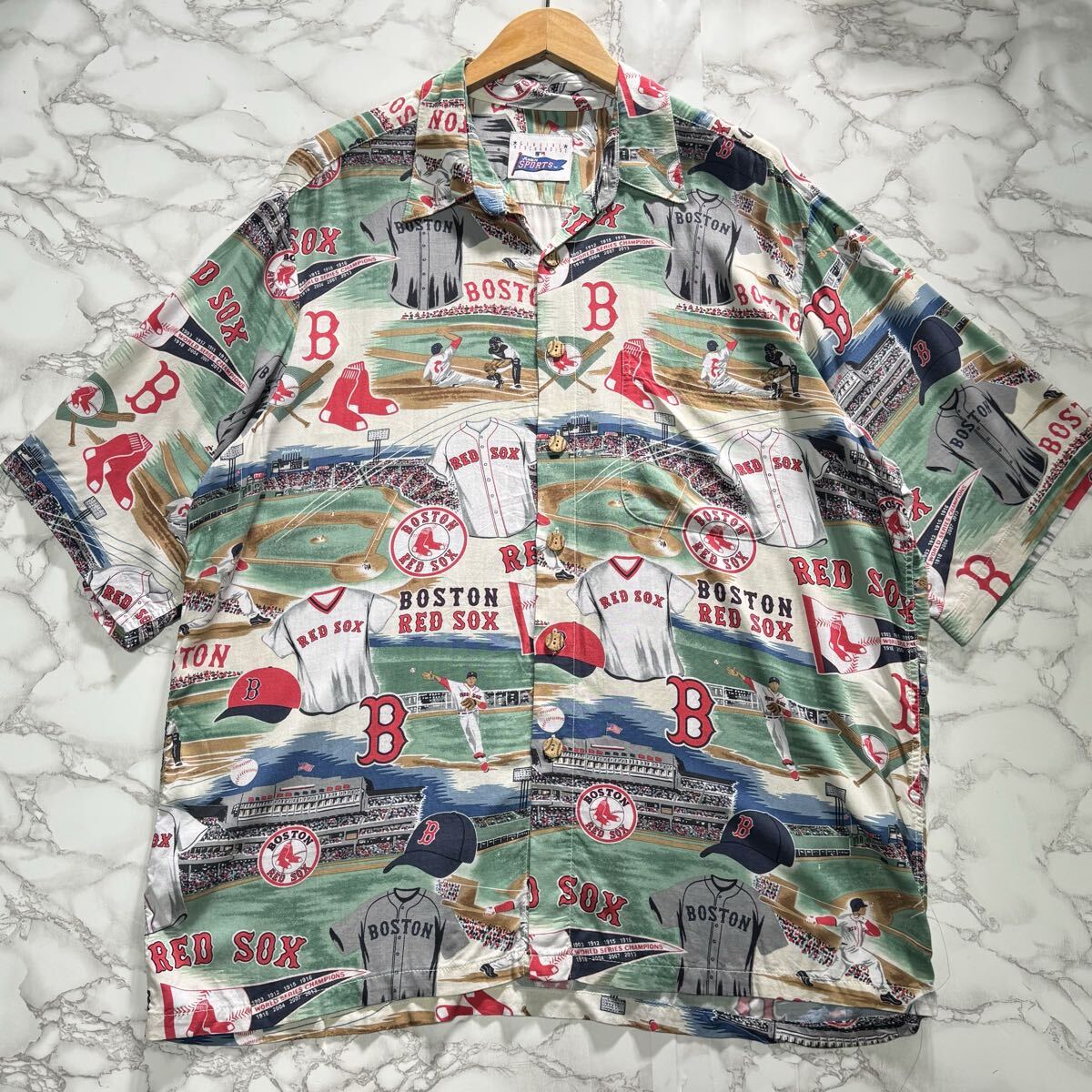 希少【Reyn Spooner レーンスプーナー【商品名】BOSTON RED SOX/レッドソックス/MLB アロハシャツ/シャツ 半袖シャツ