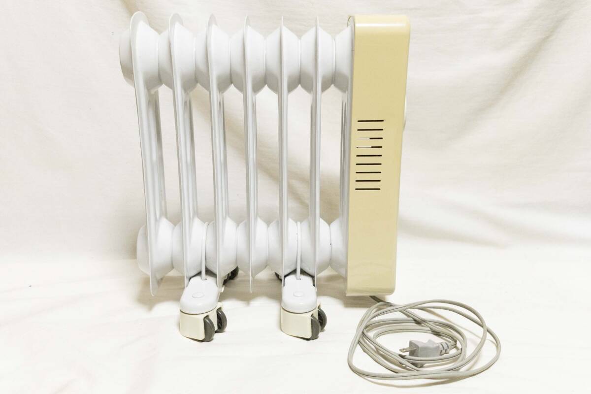 ☆無印良品/オカダGAJ製ミニオイルヒーター/2007年製/MU-M75/それなり使用感/動作未確認ジャンク現状品☆