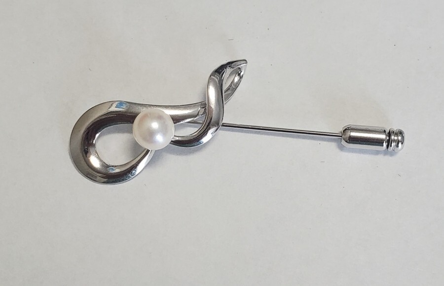 本真珠 大粒 アコヤパール SILVER刻印 ブローチ ピンブローチ　レディース アクセサリー 　3ｇ 美品
