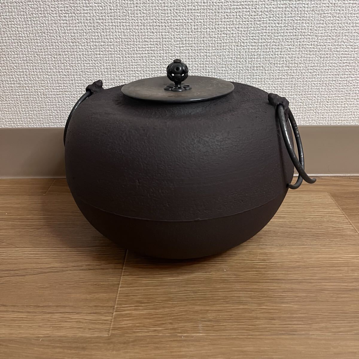茶道具 釜師 畠春斎 乙御前釜 貝耳 美品 共箱 茶釜 鉄釜 炉釜 煎茶道具