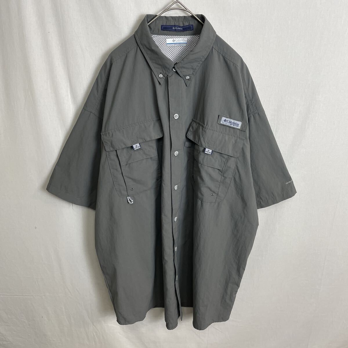 コロンビアPFG 半袖フィッシングシャツ　古着　Lサイズ　グレー