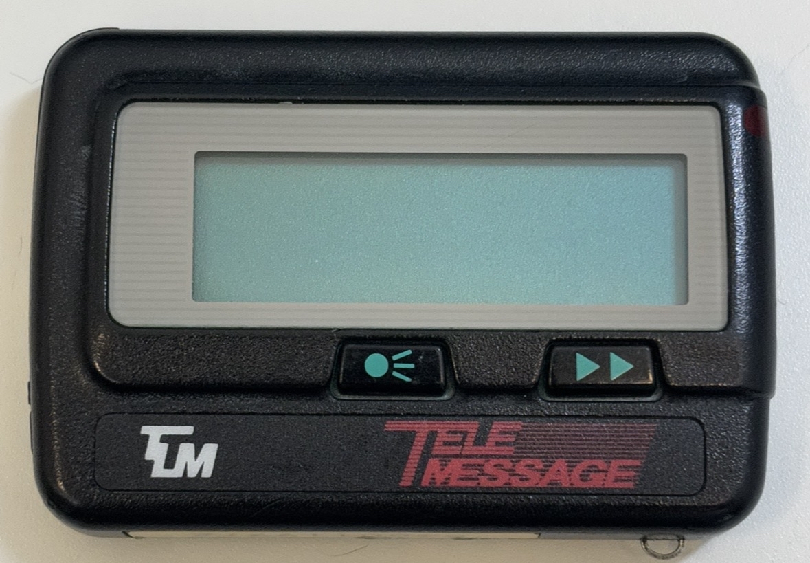 ＃4925　東京TELEMESSAGE ポケベル POCKET BELL レトロ