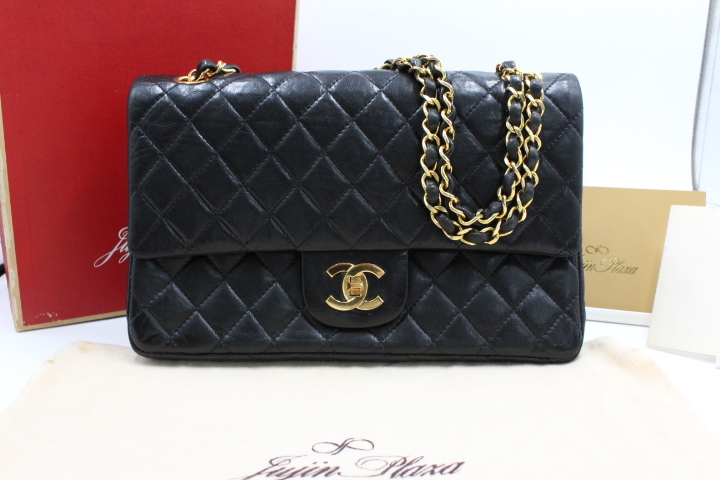 【希少ヴィンテージ 一点物】CHANEL シャネル マトラッセ 黒 カーフ ダブルフラップ ターンロック 十仁プラザ ヴィンテージ