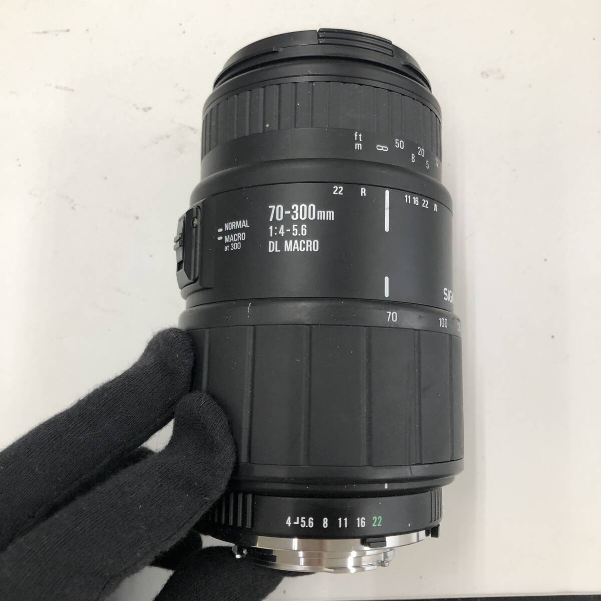 3ytR SIGMA シグマ　70-300mm F4-5.6 DL MACRO レンズ　カメラレンズ