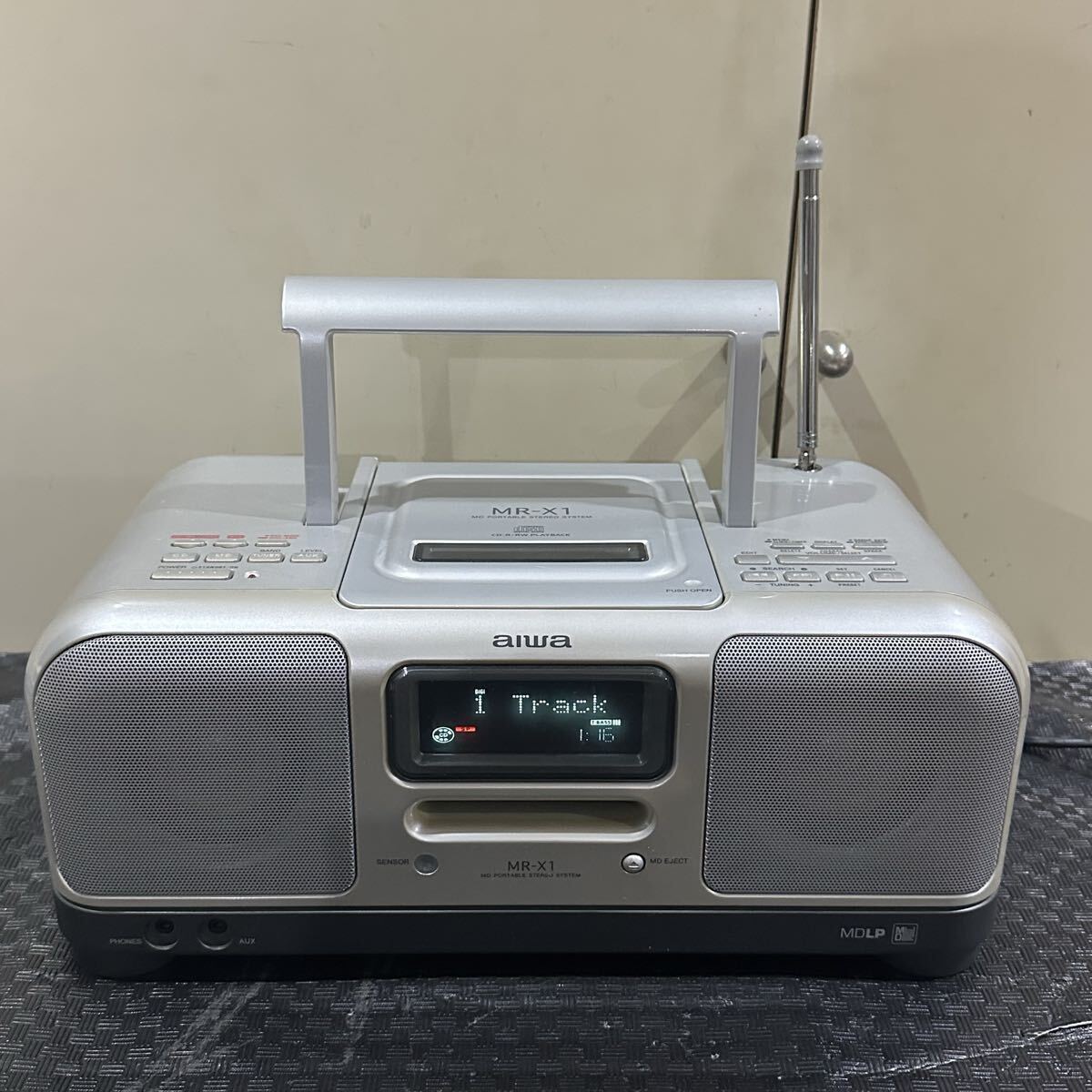 AIWA アイワ MR-X1 CD/MDコンポ MDLP対応CDラジオ 電源コード付き 100size CD再生確認済み 動作品 MD読み込み不良