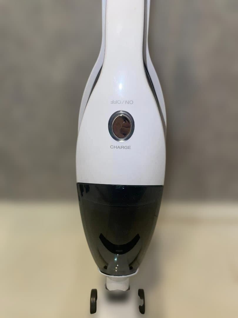 超美品 山善 YAMAZEN コードレス掃除機 ZSP-L100 2WAY サイクロン 強力吸引 LED搭載 即発送 _176
