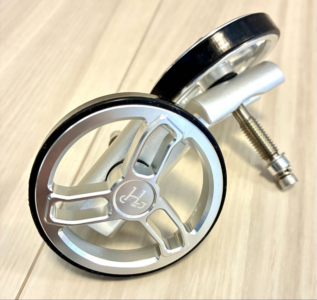 ［新品未使用品］ブロンプトン BROMPTON H&H Hinge Clamp Set ID4