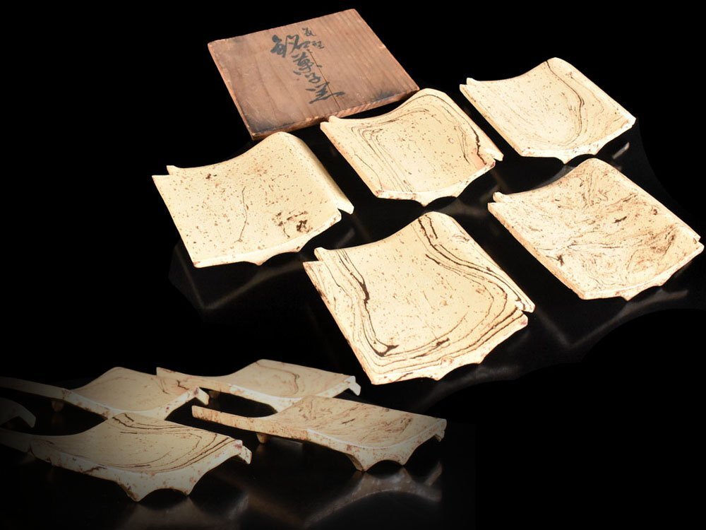 【雲】某有名収集家買取品 美濃 黄瀬戸 志野 瓦型 菓子器 皿 5客 古美術品(懐石料理道具 茶道具)BY6676 CTDokn