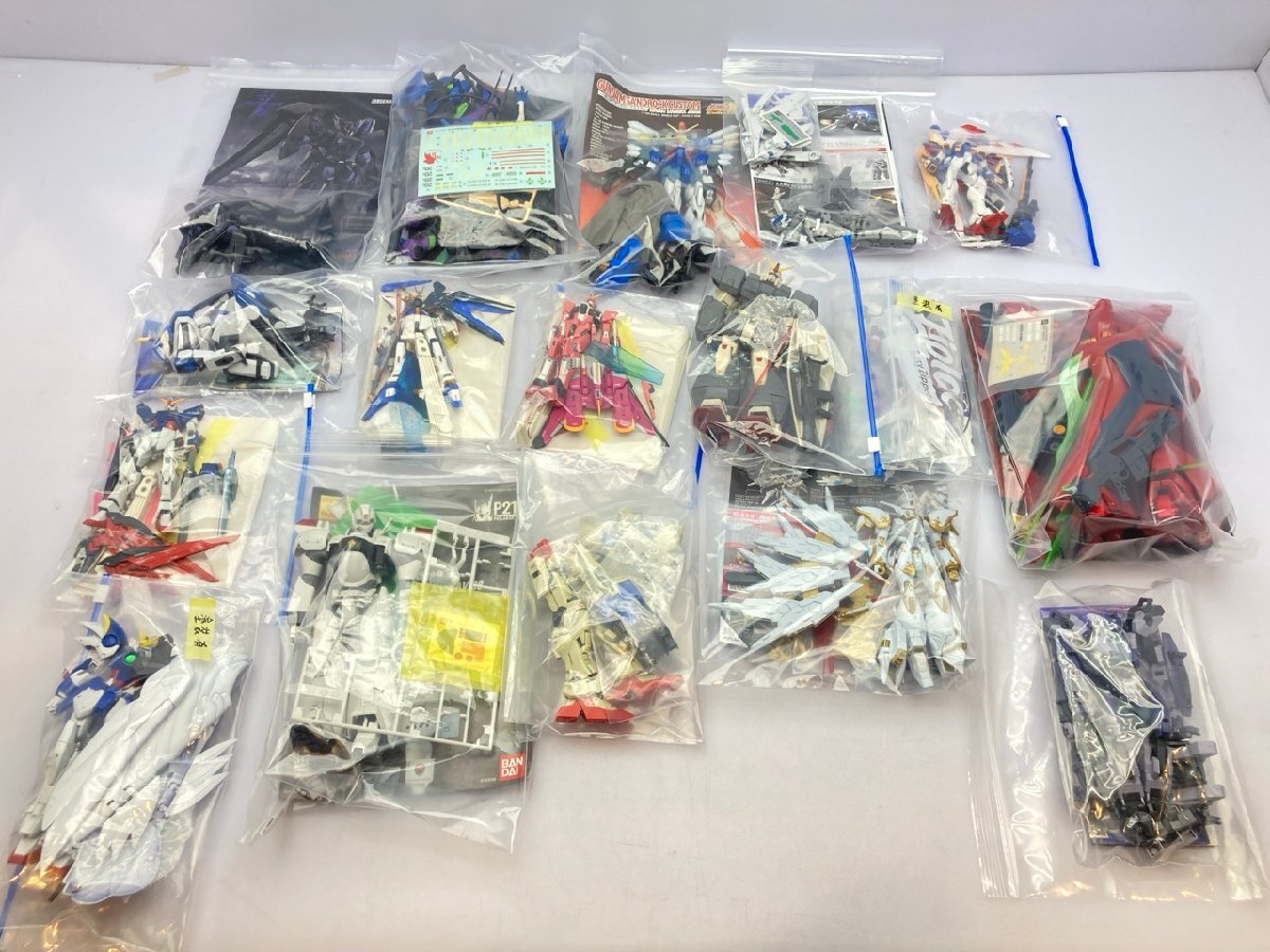 素組み プラモ 完成品 など まとめて/ジャンク 同梱不可 [50-5185]W
