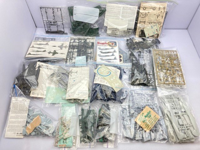 ハセガワ エアフィックス 飛行機 プラモデル 1/72 他 まとめて 現状渡 /ジャンク 同梱不可 [100-5376]