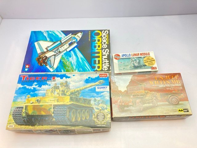 アカデミー 1/35 ドイツ重戦車 タイガーI 初期型 1348 など プラモデル まとめて 同梱不可 [50-5356]