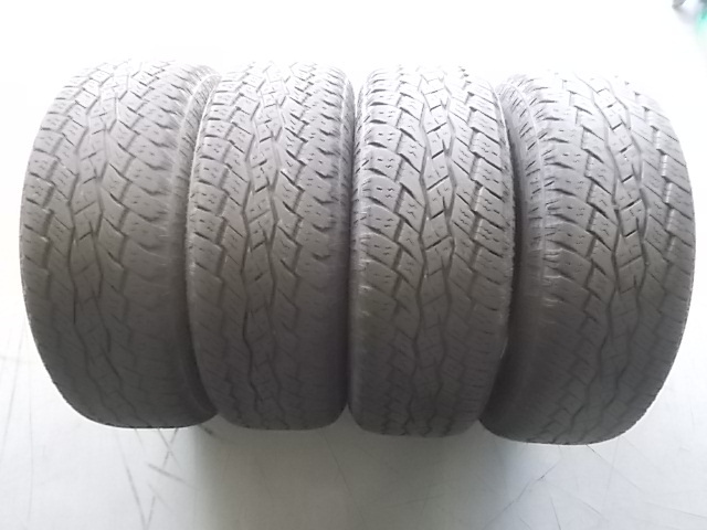 ２４５／６５Ｒ１７　ＴＯＹＯ　ＯＰＥＮＣＯＵＮＴＲＹ　Ａ／Ｔ　Ｐｌｕｓ　４本　　　　　2605