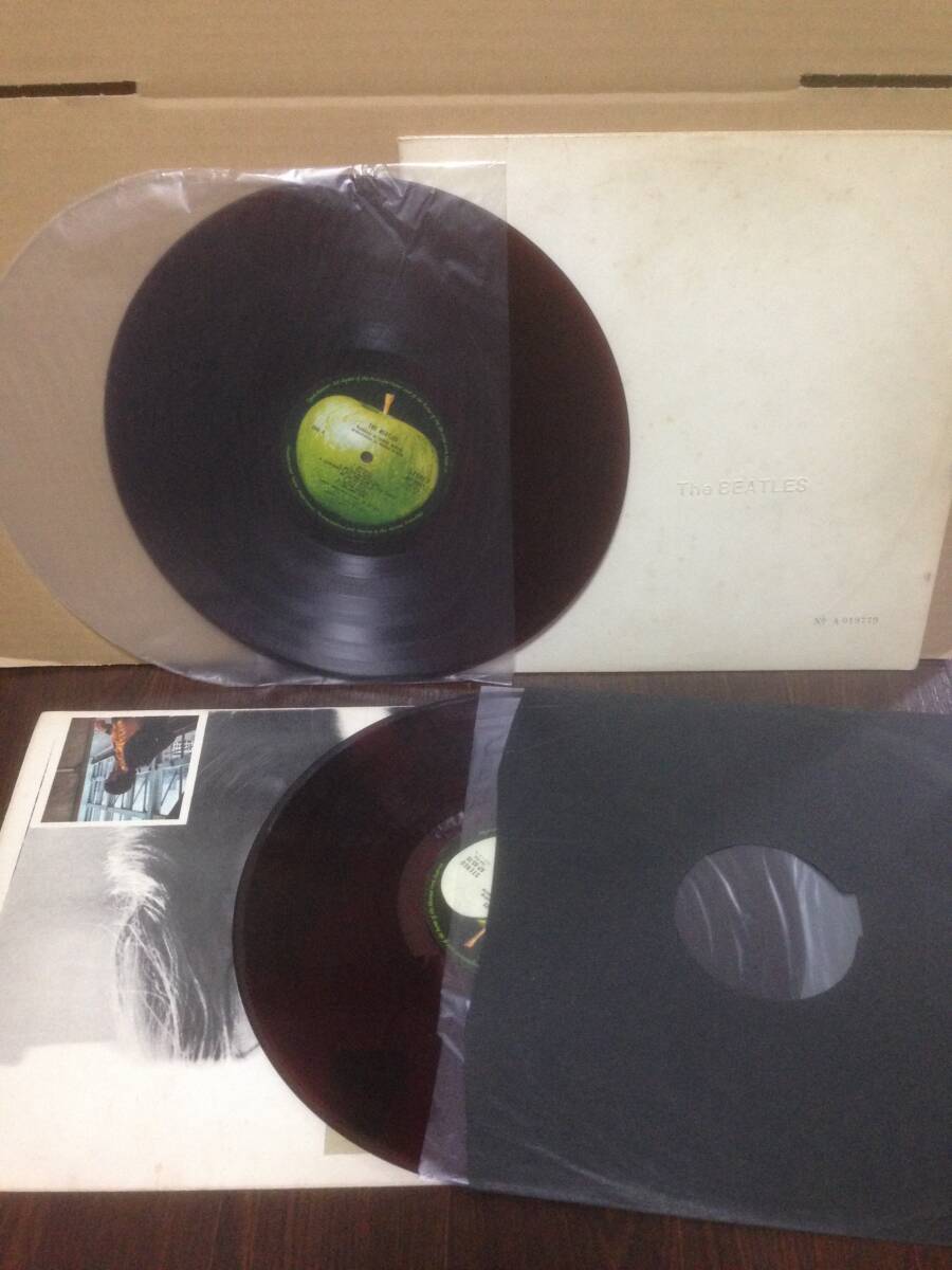 2LP 赤盤 ビートルズ ホワイト・アルバム AP-8570/1 ナンバー1万台 THE BEATLES WHITE ALBUM red wax　　管6E3