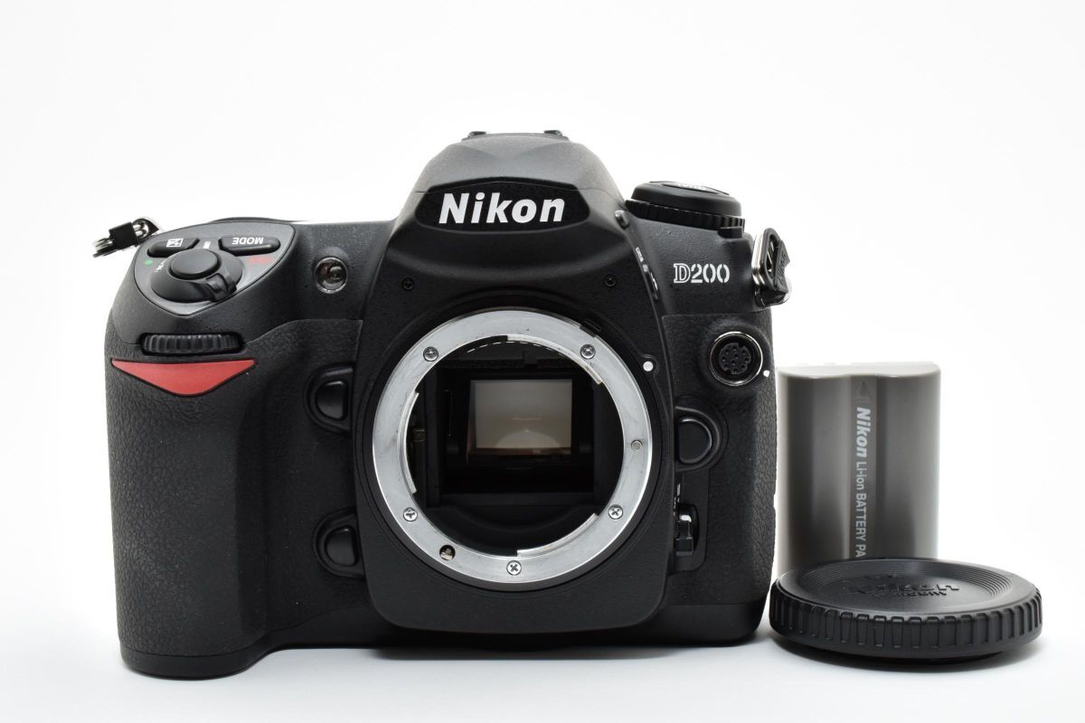 ★良品★ ニコン NIKON D200 ボディ #4890W0488