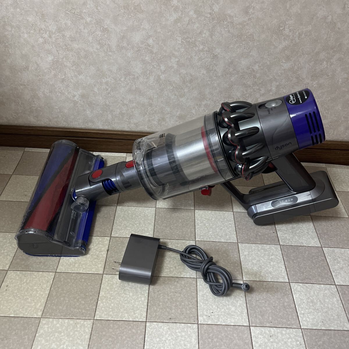 dyson ダイソン SV12 掃除機