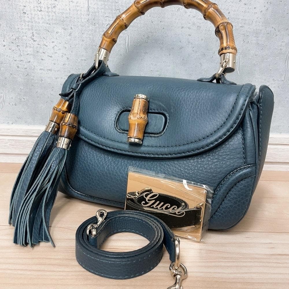 GUCCI グッチ ニューバンブー 2way ハンドバッグ ショルダーバッグ レザー バンブータッセル ターンロック ミラー付き バンブー 本革