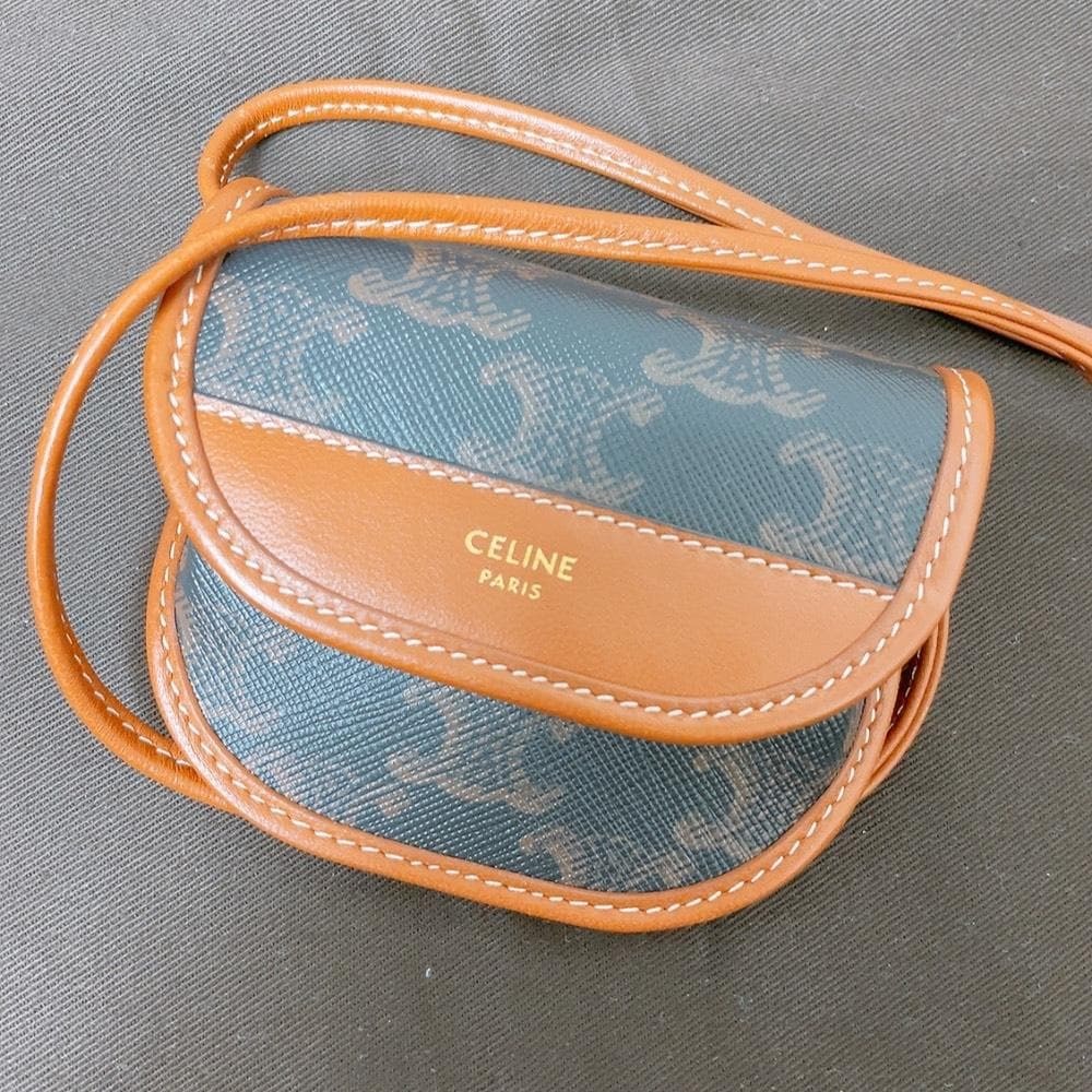 CELINE セリーヌ トリオンフ キャンバス タン レザー ショルダーバッグ ミニ 本革 斜め掛け 小さめ ミニショルダー マイクロ 小物入れ