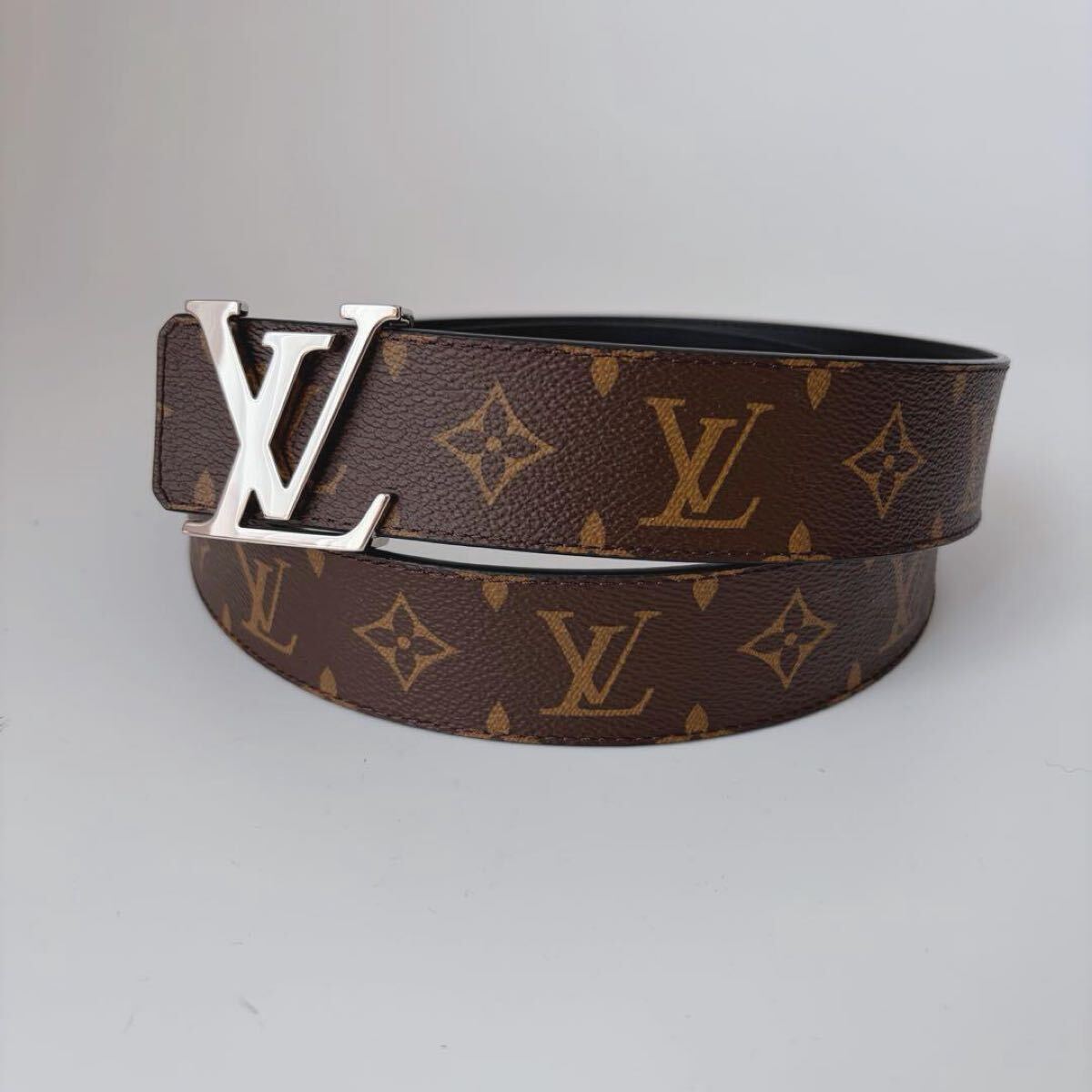 【未使用に近い】LOUIS VUITTON ルイヴィトン サンチュール ベルト モノグラム リバーシブル 2022年製 100サイズ メンズ LVロゴ 黒 現行