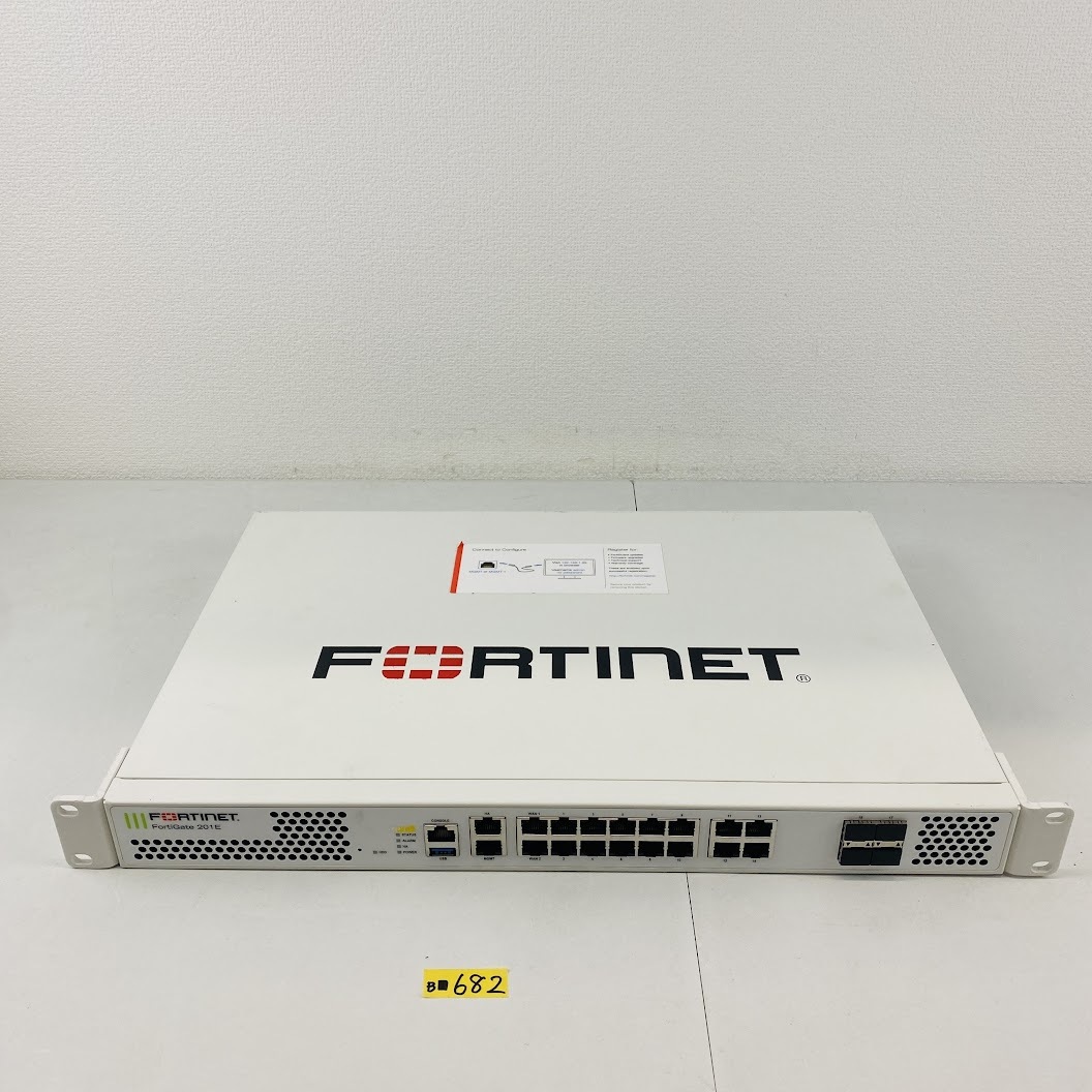 B■682【通電OK】FORTINET FortiGate 201E 次世代ファイヤーウォール FW FG-201E 高性能UTM フォーティネット ネットワーク 本体のみ