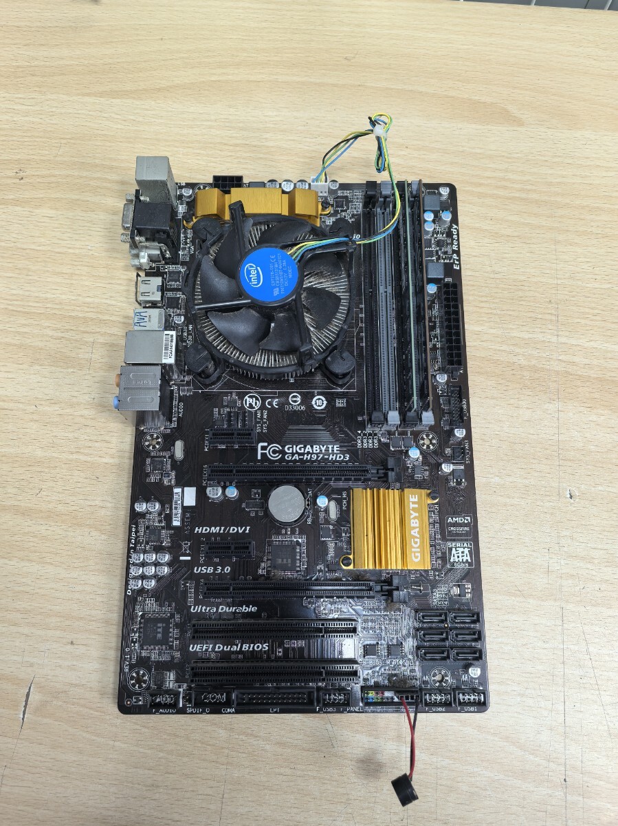 GIGABYTE　GA-H97-HD3 マザーボード　 CPU　i7-4790K 4.00GHz　メモリーDDR3　2x8GB　BIOS起動OK　現状販売