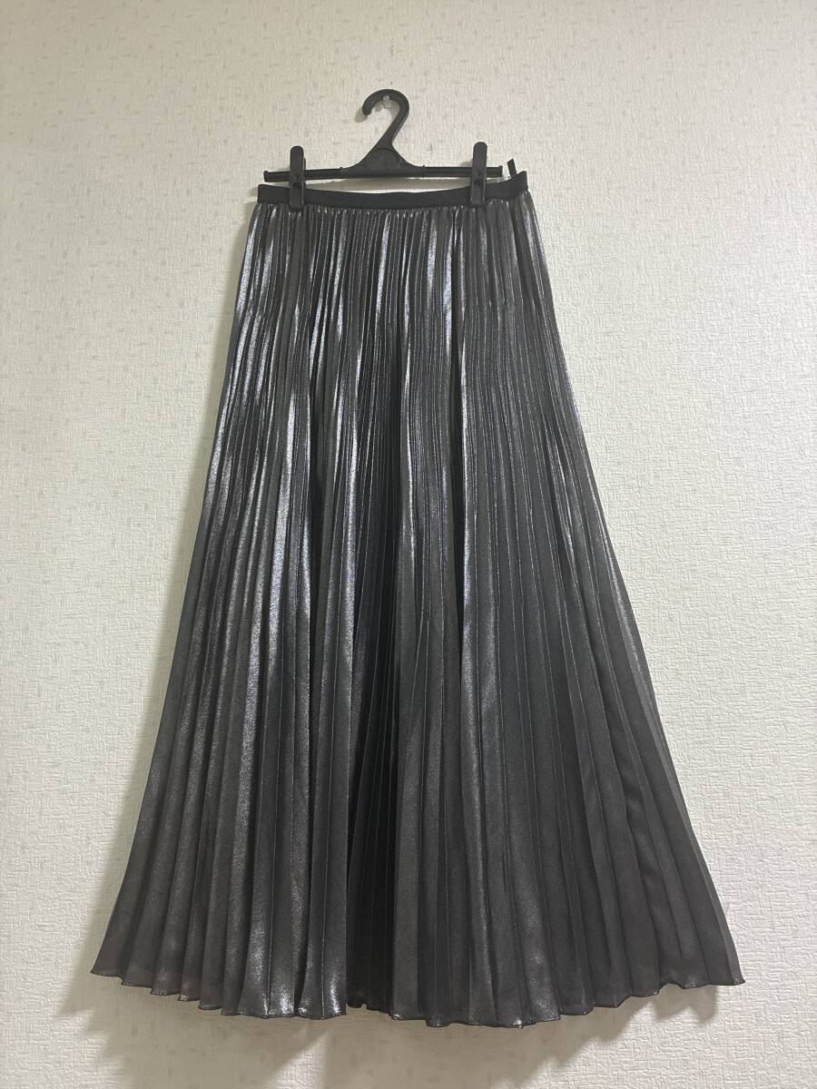 アンタイトル☆上品な光沢のあるお色のロングスカート☆新品同様