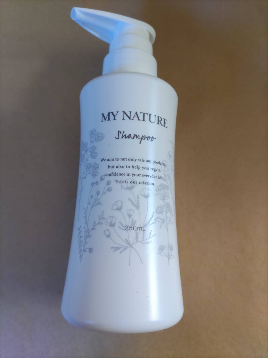 即決 数量9まで可能 新品未開封 MY NATURE Scalp Shampoo マイナチュレ スカルプ シャンプー250ml 1本 マイナチュレシャンプーA2ポンプ
