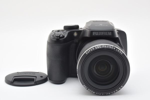 フジフィルム FUJIFILM FINEPIX S8200 ブラック ネオ一眼 コンパクトデジタルカメラ #0563