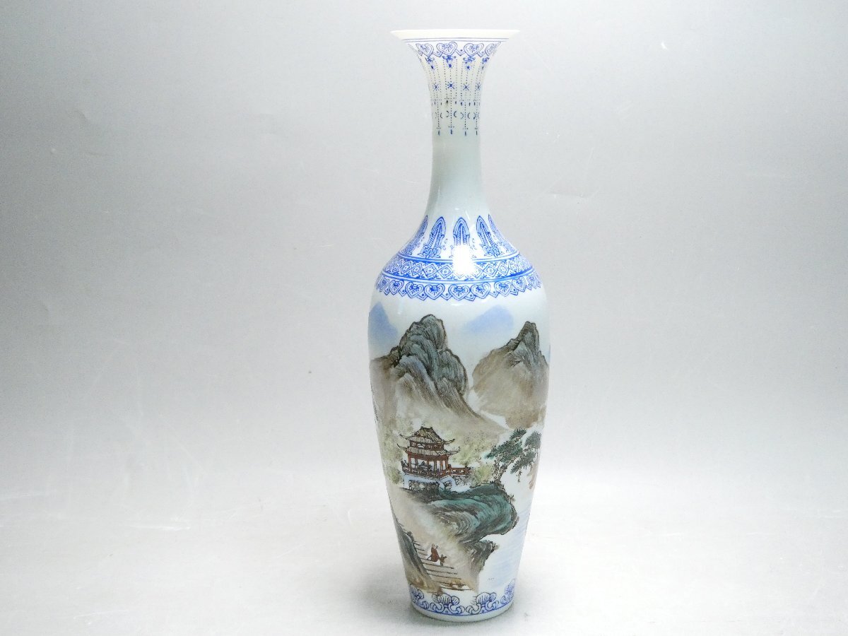 052924 中国美術 中国名瓷 景徳鎮製 極薄 色絵風景図 花瓶 ケース付