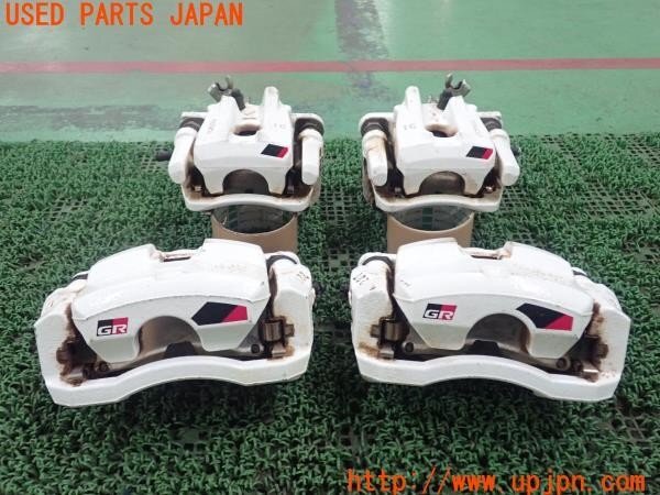 3UPJ=31030301]プリウスPHV S GRスポーツ(ZVW52)純正 ADVICS TOKICO キャリパー 中古