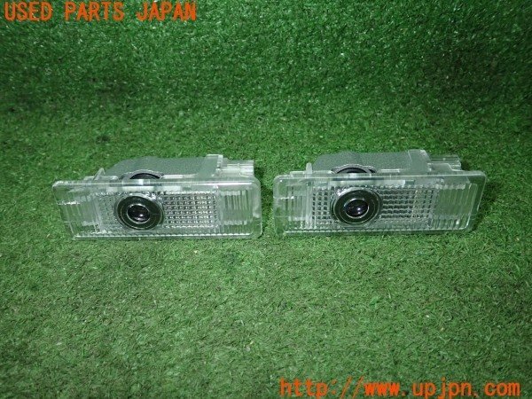 3UPJ=30390512]BMW 640i グランクーペ(6A30 F06)社外 カーテシランプ 中古