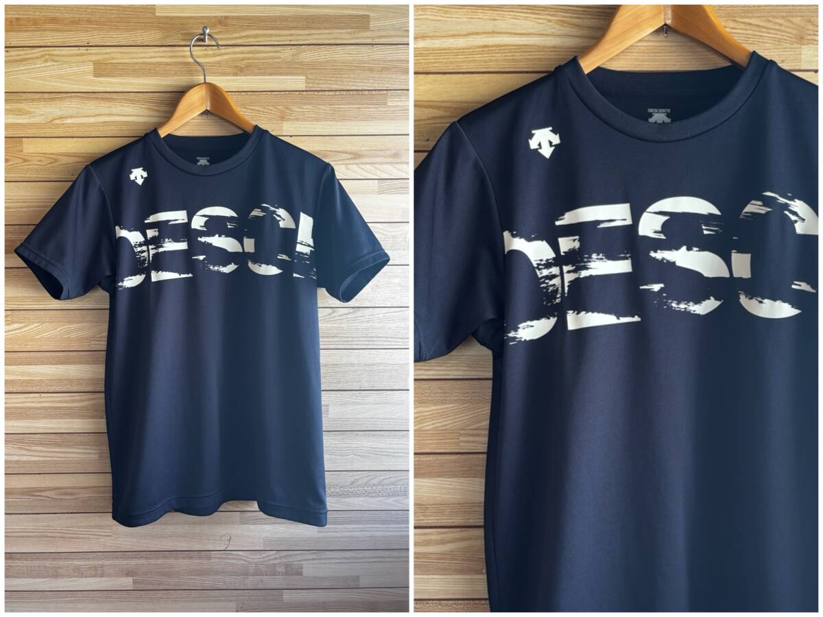 #セール★サイズ M★DESCENTE デサント MOVE SPORT ムーブスポーツ 半袖 シャツ Tシャツ ストレッチ UVケア ネイビー 紺 スポーツウェア