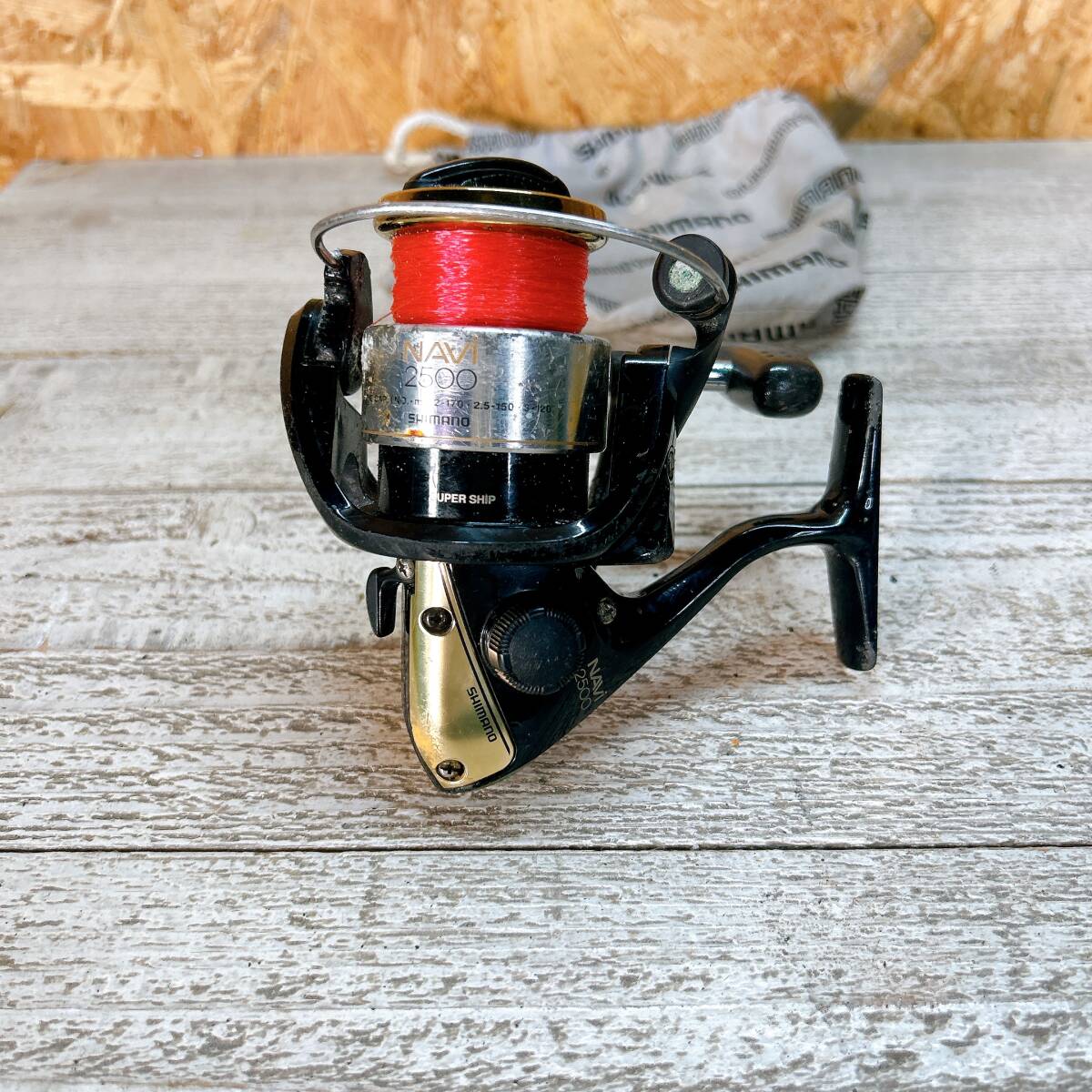 リール SHIMANO シマノ NAVI ナビ 2500 スピニングリール リール 釣具 釣り具 アウトドア 釣り フィッシング 中古 状態不明