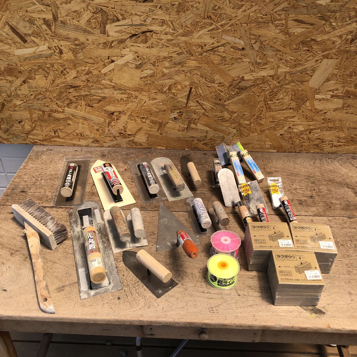 管壱下【まとめて】左官コテ ラクボウS 色々セット 土間コテ 仕上げコテ DIY工具 引退引き上げ品 中古未使用混在 塗装道具 建築 現場