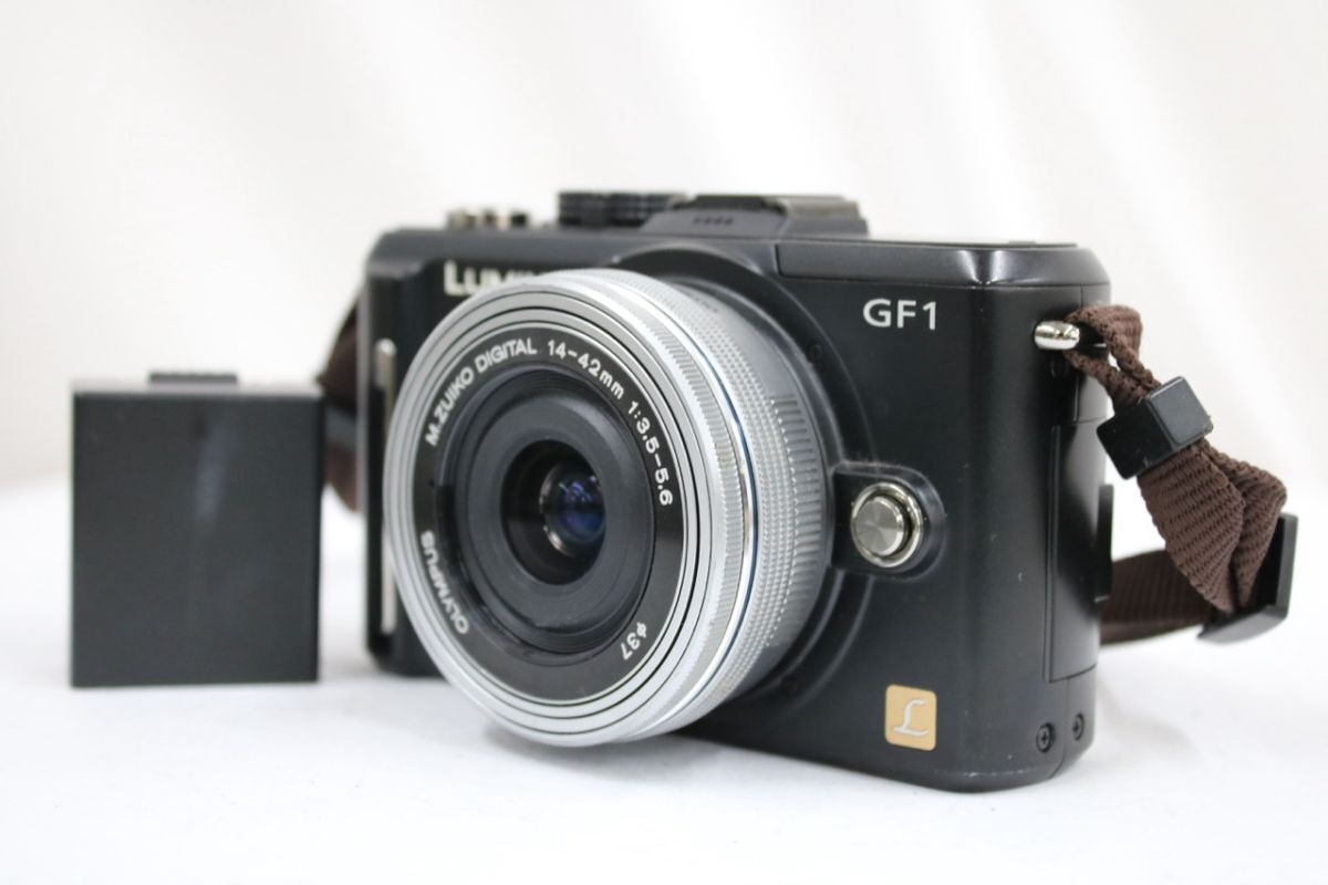 【返品保証】 【シャッター13727 回】パナソニック Panasonic Lumix DMC-GF1 ブラック Olympus 14-42mm F3.5-5.6 ミラーレス一眼 e12135