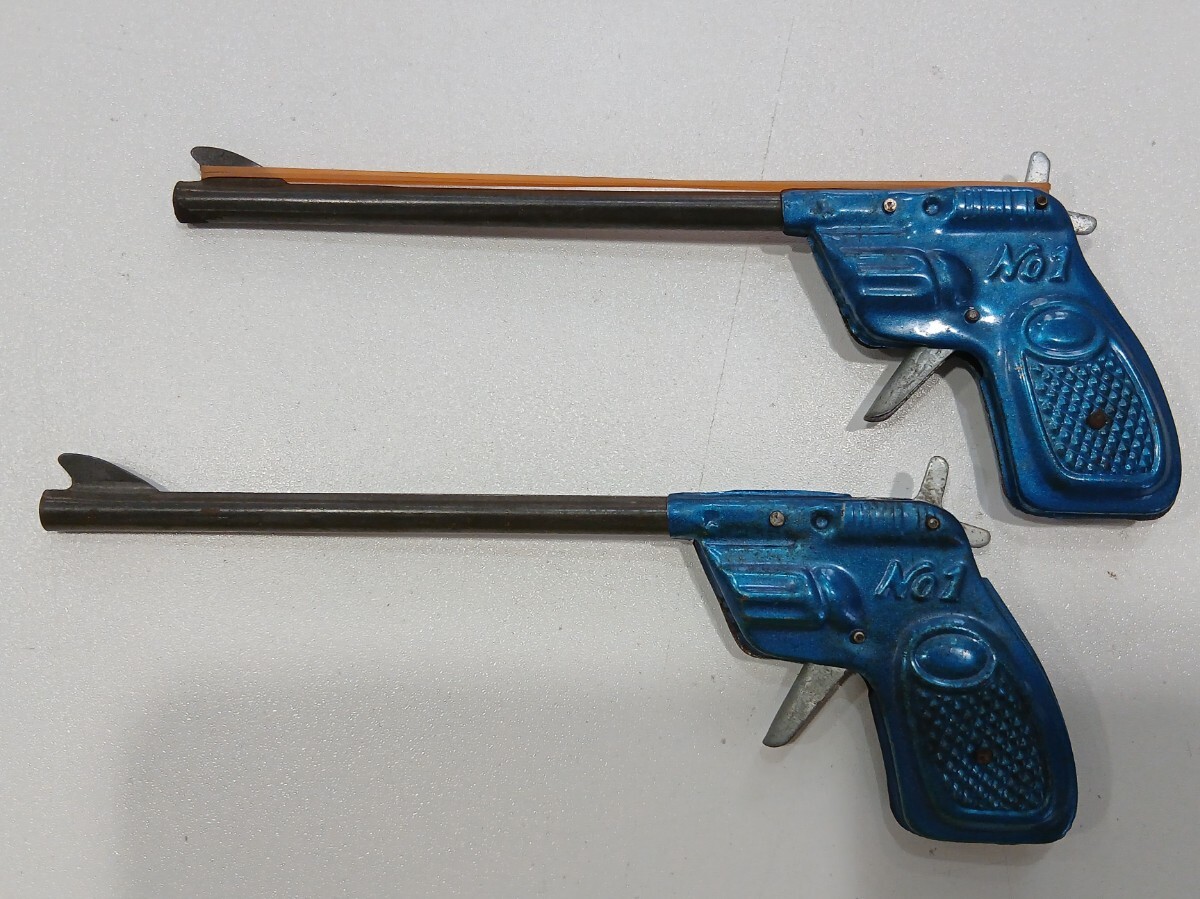 M305047　玩具　ブリキ玩具　ブリキの輪ゴム鉄砲 No1　ピストル　拳銃　駄玩具　当時物　昭和レトロ
