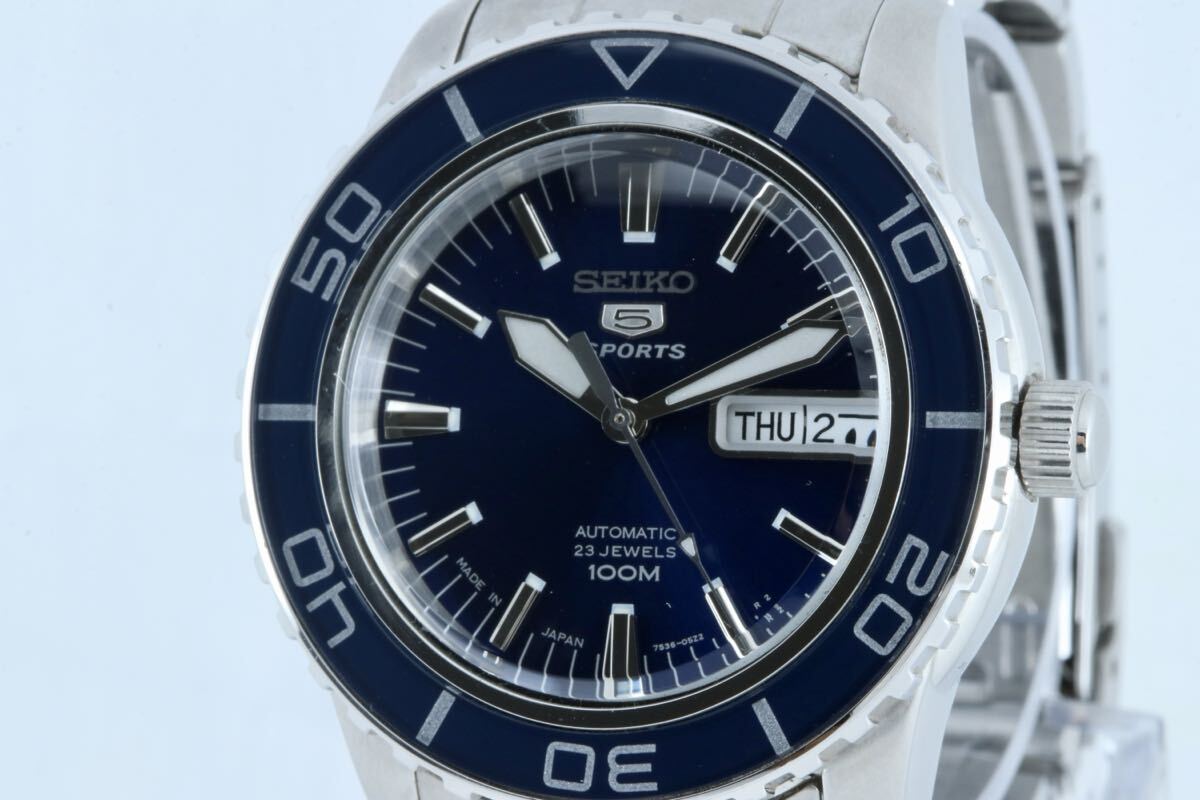 (とても綺麗)SEIKO セイコー 5 SPORTS AUTOMATIC 23 JEWELS 100M 自動巻き デイデイト 稼働品 動作良好
