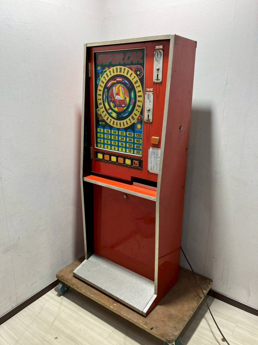 ID9765: スーパーカーメダルゲーム スーパーカーメダル ランボルギーニ ポルシェ 神奈川県相模原市 アーケードゲーム 昭和レトロ