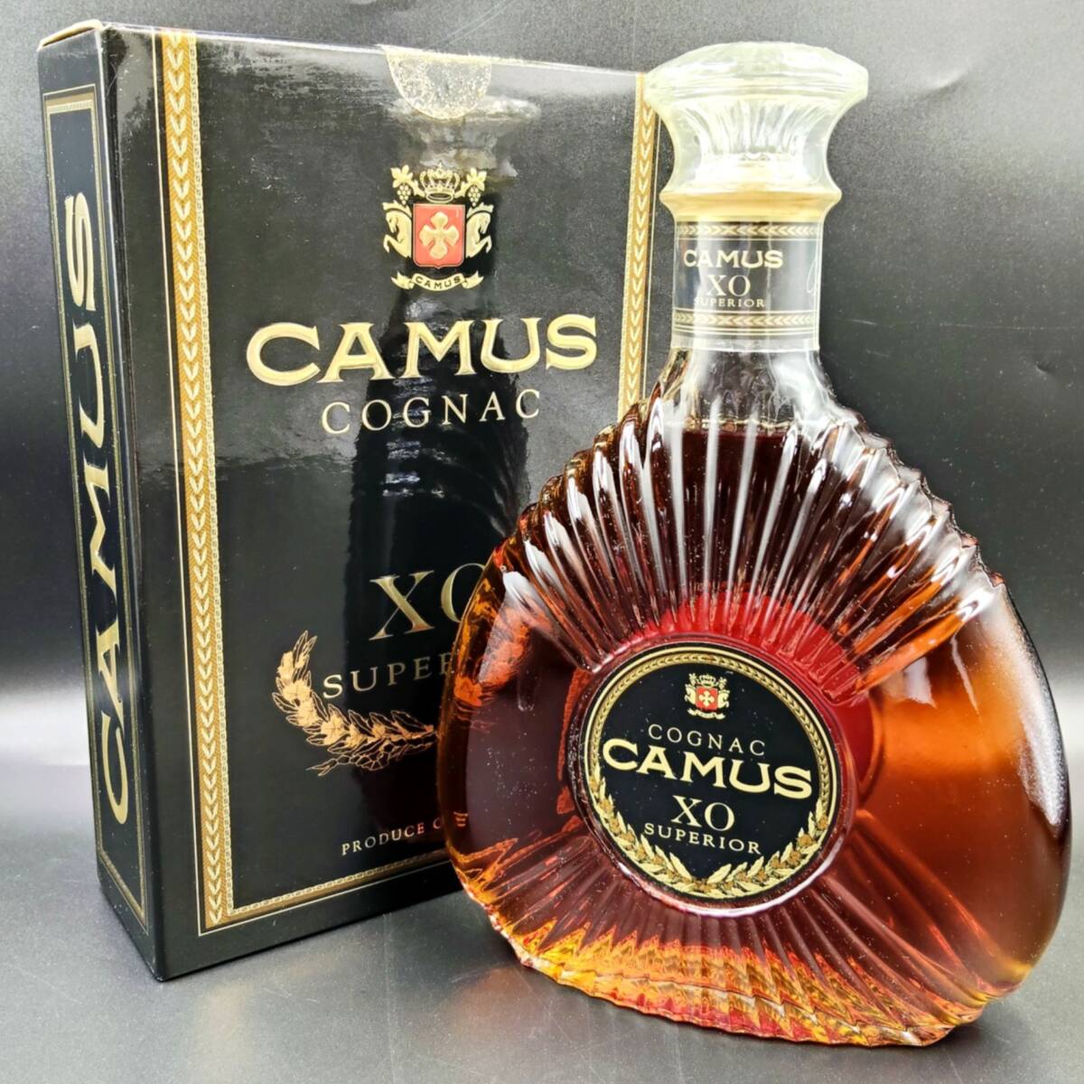 ◇CAMUS XO SUPERIOR カミュ スペリオール 700ml 40％ ブランデー コニャック 古酒 洋酒 未開栓
