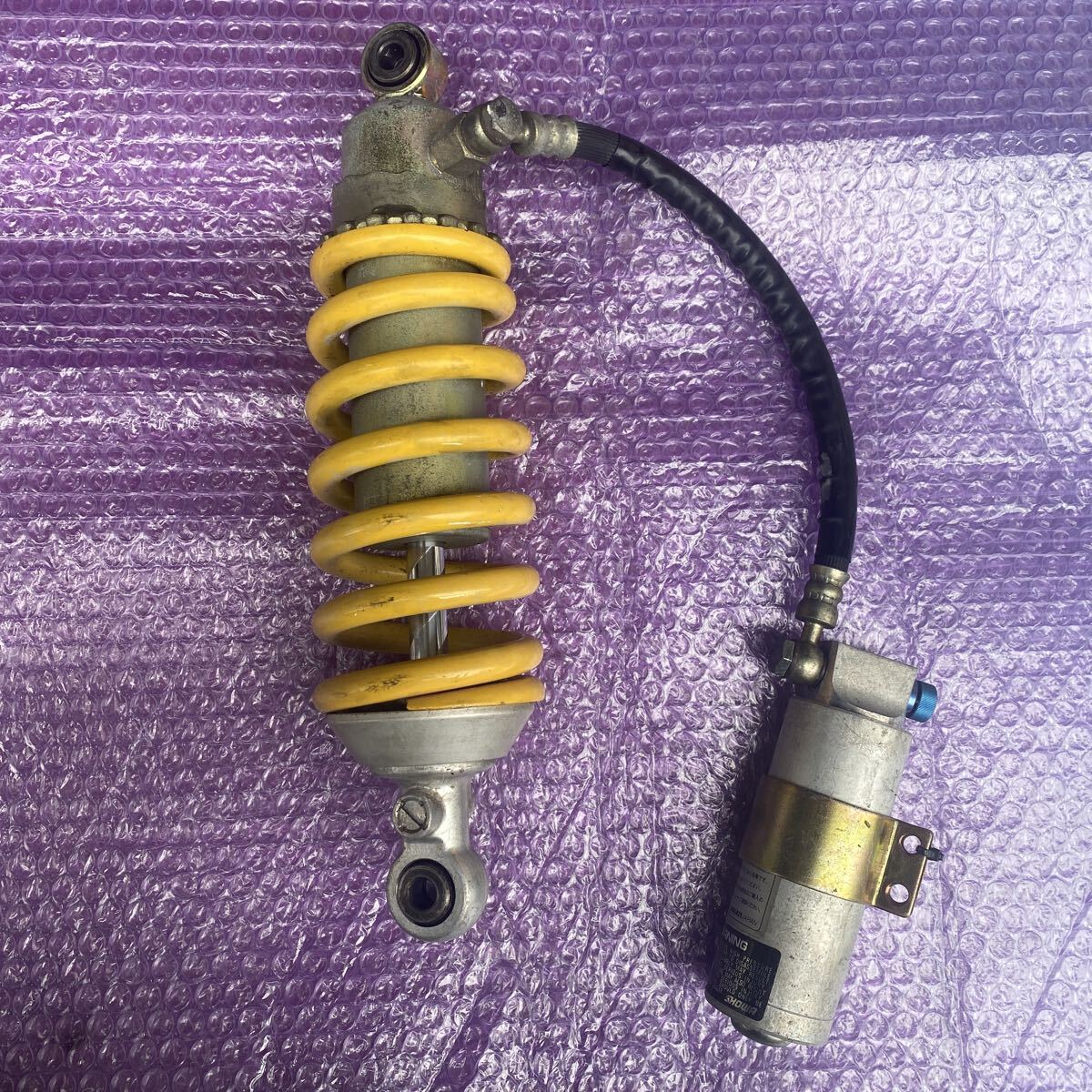 ドカティ　SHOWA 全長305mm 取付け穴上下10mm 減衰調整固着無し　 リアサスペンション　 リアショック