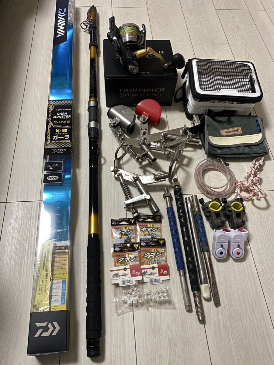ダイワガーラモンスター12-49シマノ15ツインパワSW14000xg打ち込み用竿受け×3ピトン×4ピトンクランプ×2ヒットセンサー×2タマン針釣武者