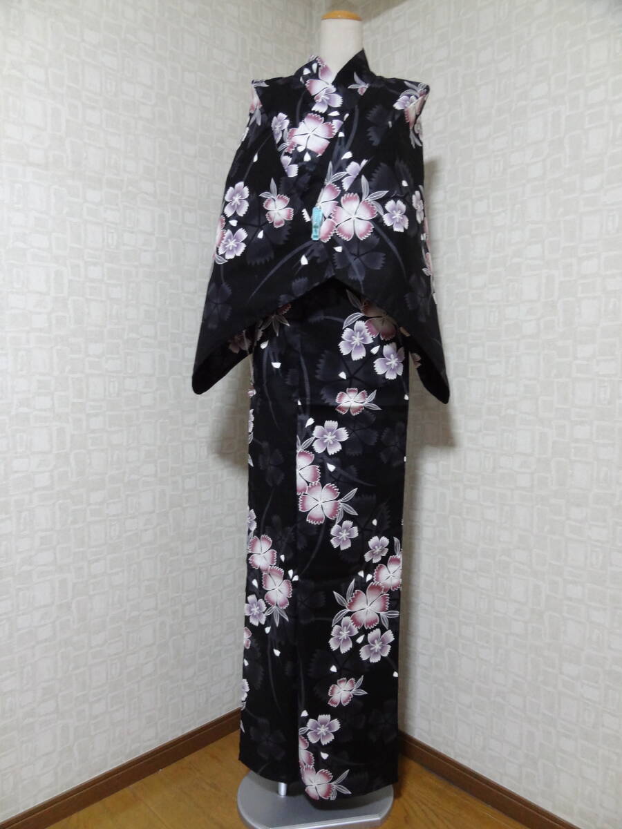 ☆未使用！レディース　女性用　婦人用　ゆかた　浴衣　夏用着物　黒系　花柄　可愛い　イベント　舞台　踊り　発表会　お祭り♪き☆