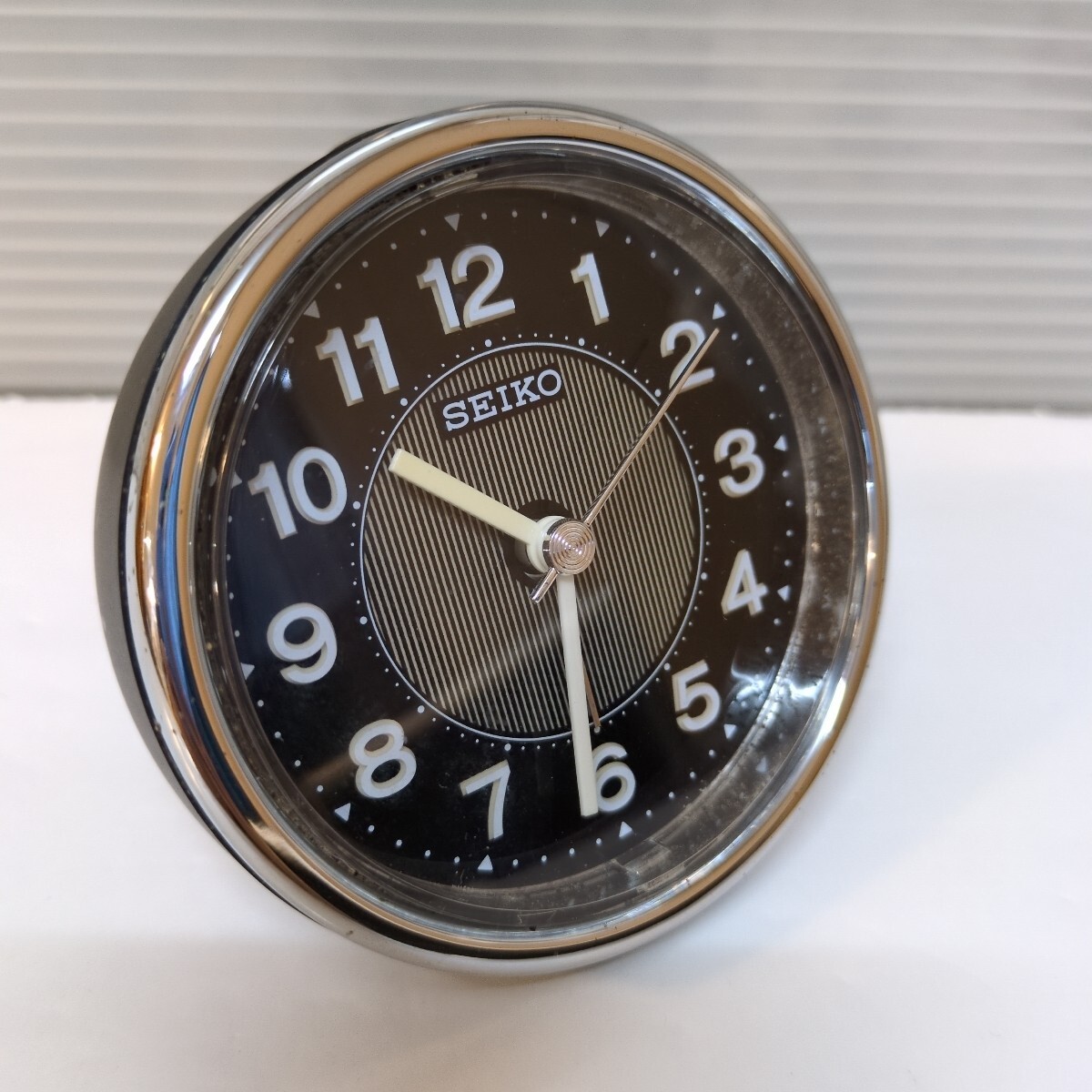目覚まし時計　SEIKO　KR895K　セイコー　置時計　アナログ　ブラック　丸型