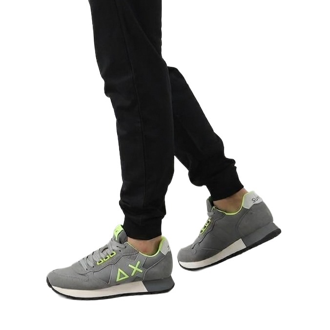 【サイズ選択】新品■定価24200円■SUN68■△× ロゴ定番ローカットスニーカー■SUN 68■115- 92■グレー■W6YZ アトランティックスターズ