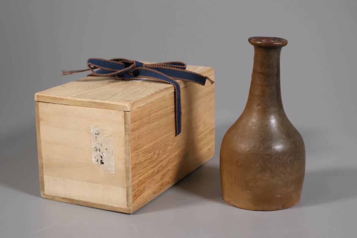 【和】(A4540)　時代古作　江戸　古琉球　古我地　琉球徳利　保管箱有　酒器　小瓶　古民芸　古壺屋　