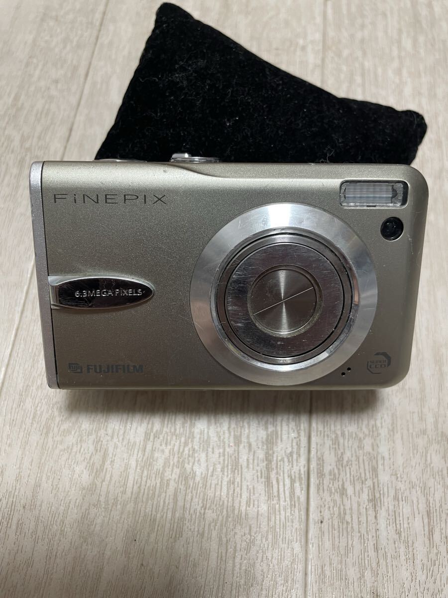 デジタルカメラ FUJIFILM FinePix F30 (21)