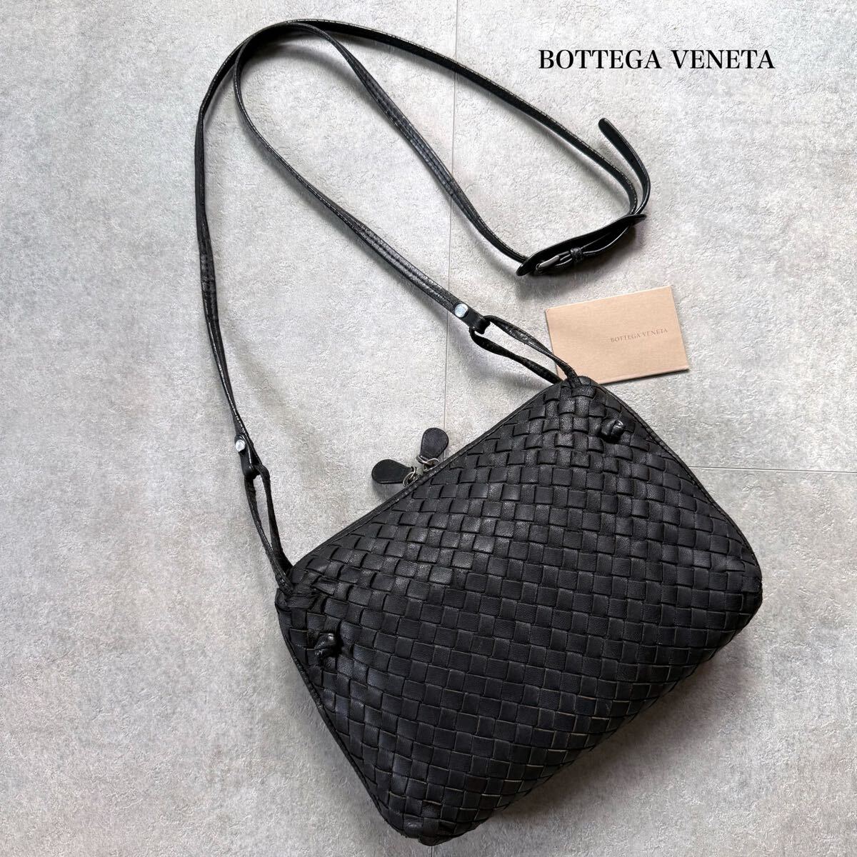 BOTTEGA VENETA ボッテガヴェネタ イントレチャート ショルダーバック レザー ブラック メンズ レディース 鞄 