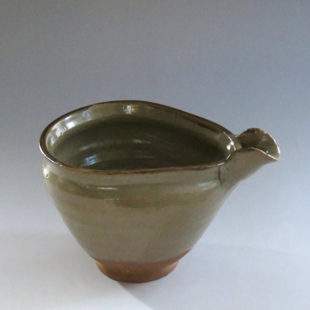 ◆◇在銘 唐津焼片口 注口下約250cc 抹茶注ぎ分けにも◇◆和食器 モダンスタイル抹茶 伝統工芸作家 dbsy9995-o