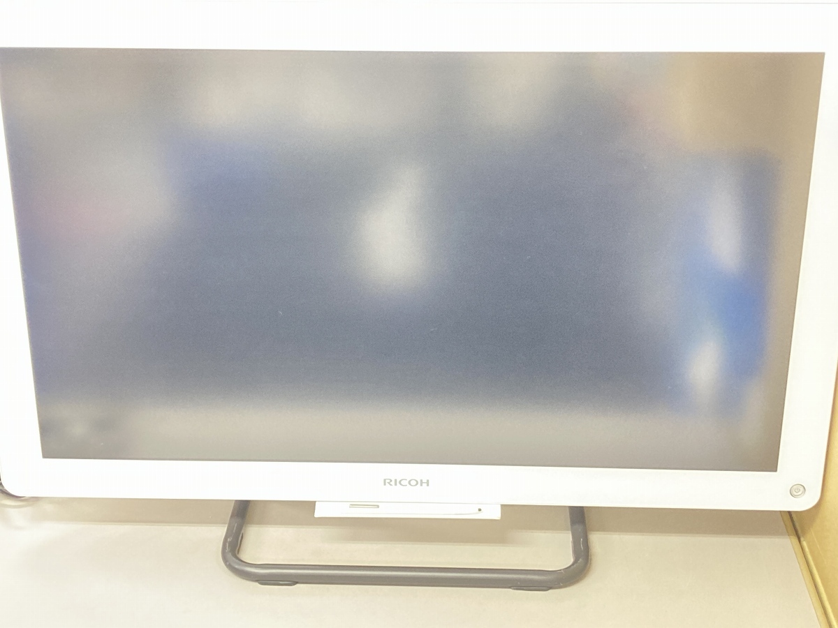 1円～ RICOH インタラクティブホワイトボード D3210 ※付属品あり※通電確認 B'